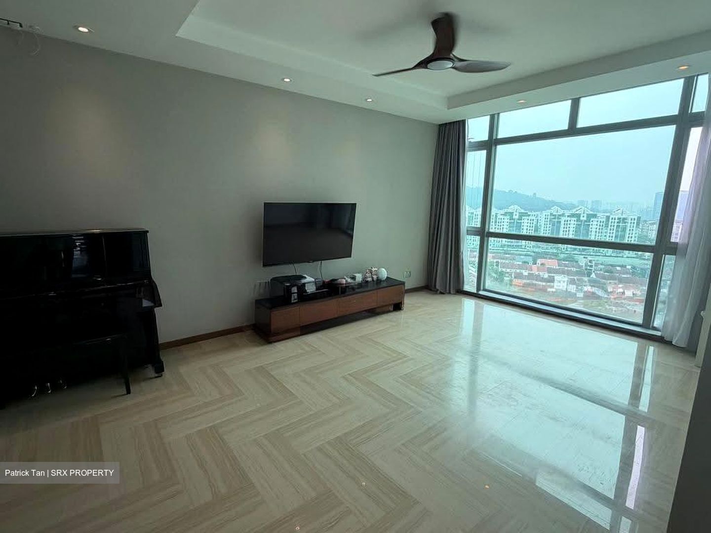 Hillview Regency (D23), Condominium #635065191